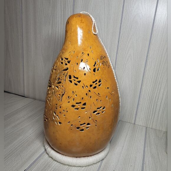 Vintage Handcrafted & Painted Butterfly Angel Large Gord Light Shelf Sitter - Picture 3 of 11